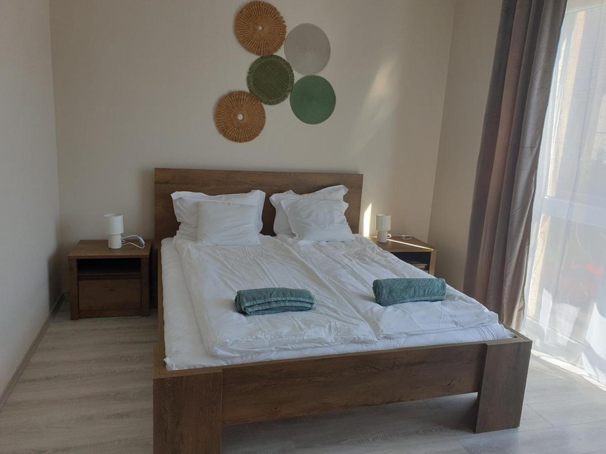 Chill House Apartman Eger Extérieur photo