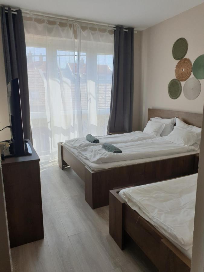 Chill House Apartman Eger Extérieur photo